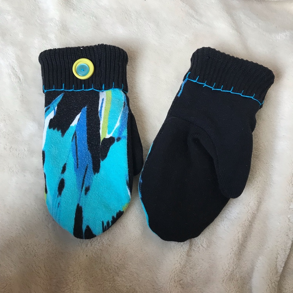 HANDMADE sweater/fleece mittens!